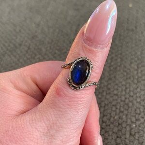 Labradorite ring
